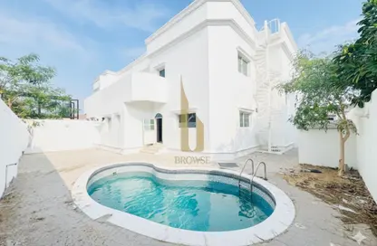 Villa - 4 Bedrooms - 4 Bathrooms for rent in Umm Suqeim 1 Villas - Umm Suqeim 1 - Umm Suqeim - Dubai