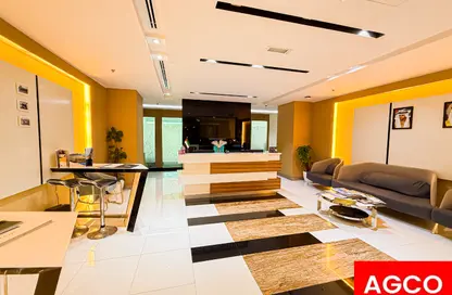 مركز أعمال - استوديو - 6 حمامات للايجار في باي سكوير مبني رقم 7 - باي سكوير - الخليج التجاري - دبي