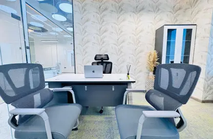 Business Centre - Studio - 4 Bathrooms for rent in Oud Metha Building - Oud Metha - Bur Dubai - Dubai