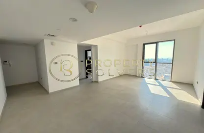 Apartment - 1 Bedroom - 2 Bathrooms for rent in Dubai Healthcare City - Bur Dubai - Dubai