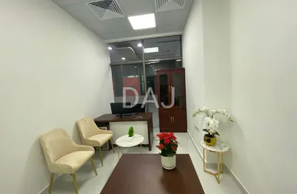 Office Space - Studio - 1 Bathroom for rent in Red Avenue - Al Garhoud - Dubai