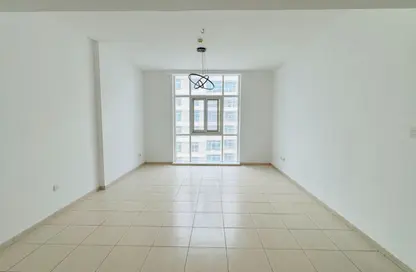 Apartment - 1 Bedroom - 2 Bathrooms for sale in Royal Residence 2 - Royal Residence - Dubai Sports City - Dubai