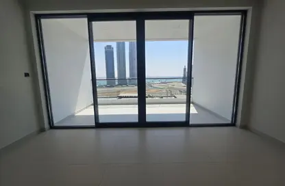Apartment - 3 Bedrooms - 4 Bathrooms for sale in Al Khan Corniche - Al Khan - Sharjah