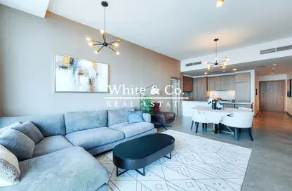 Apartment - 2 Bedrooms - 3 Bathrooms for sale in Stella Maris - Dubai Marina - Dubai