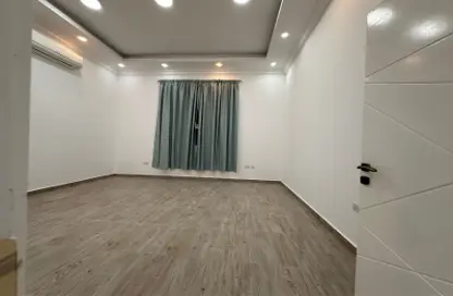 Apartment - 2 Bedrooms - 2 Bathrooms for rent in Madinat Al Riyad - Abu Dhabi