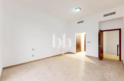 Townhouse - 4 Bedrooms - 6 Bathrooms for rent in Naseem - Mudon - Dubai