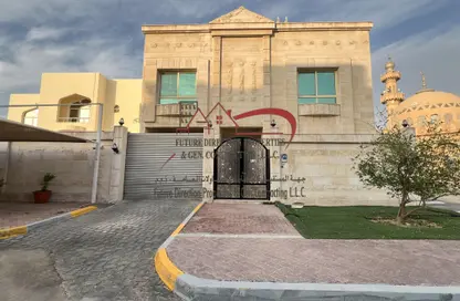 فيلا - 7 غرف نوم - 7 حمامات للايجار في المشرف - أبوظبي