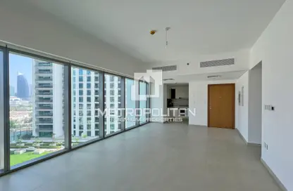 Empty Room image for: Apartment - 3 Bedrooms - 4 Bathrooms for sale in Downtown Views II Tower 3 - Downtown Views II - Downtown Dubai - Dubai, Image 1