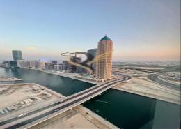 صورةحوض سباحة لـ: مكتب للبيع في القلعة - الخليج التجاري - دبي, صورة 1