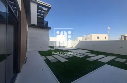 Villa - 6 Bedrooms - 7+ Bathrooms for sale in Fay Al Reeman II - Al Shamkha - Abu Dhabi