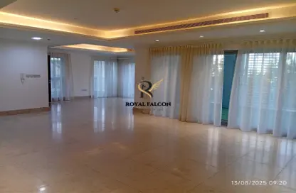 Duplex - 4 Bedrooms - 4 Bathrooms for rent in Plaza Boutique 6 - Executive Towers - Business Bay - Dubai