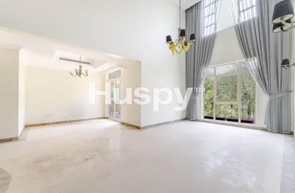 Villa - 4 Bedrooms - 5 Bathrooms for sale in Entertainment Foyer - European Clusters - Jumeirah Islands - Dubai