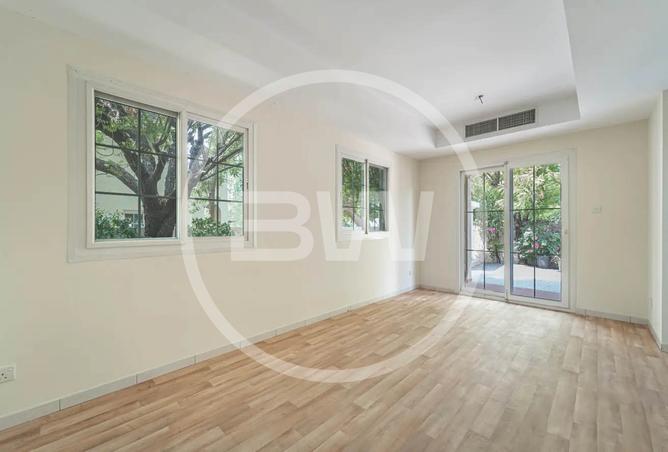 15302501 - Property Image 2