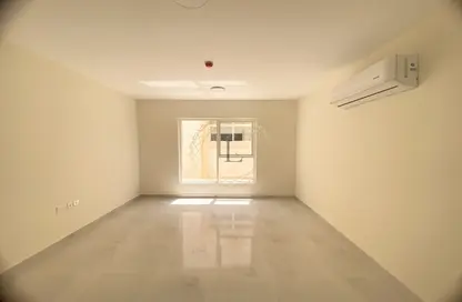 Apartment - 2 Bedrooms - 3 Bathrooms for rent in Al Jaheli - Al Ain