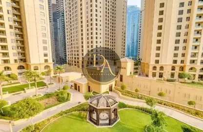 شقة - 3 غرف نوم - 4 حمامات للايجار في مرجان 5 - مرجان - مساكن شاطئ الجميرا - دبي