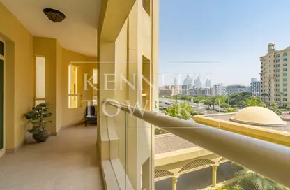 Apartment - 2 Bedrooms - 2 Bathrooms for rent in Al Haseer - Shoreline Apartments - Palm Jumeirah - Dubai