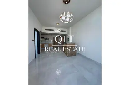 شقة - غرفة نوم - 2 حمامات للايجار في سكايز من دانوب - ارجان - دبي شقة - غرفة نوم - 2 حمامات للايجار في سكايز من دانوب - ارجان - دبي