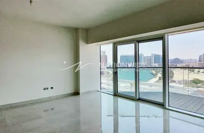 صورة لـ غرفة فارغة شقة - 1 حمام للبيع في الهديل - البندر - شاطئ الراحة - أبوظبي ، صورة رقم 1