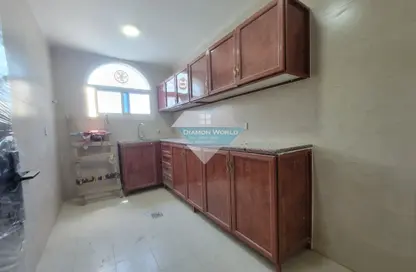 فيلا - 3 غرف نوم - 3 حمامات للايجار في بني ياس - أبوظبي