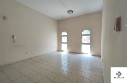 شقة - غرفة نوم - 2 حمامات للبيع في مبنى 108-137 - طراز حديث - ديسكفري غاردنز - دبي