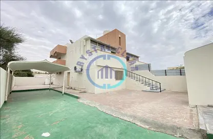 Apartment - 2 Bedrooms - 2 Bathrooms for rent in Al Khabisi - Al Ain