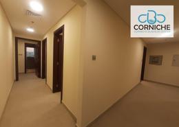 شقة - 2 غرف نوم - 4 حمامات للكراء في مدينة زايد الرياضية - أبوظبي