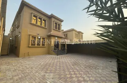 Villa - 5 Bedrooms - 7 Bathrooms for sale in Al Mowaihat 3 - Al Mowaihat - Ajman