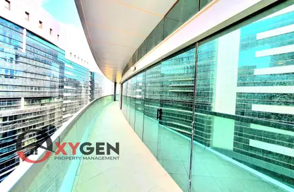 Apartment - 3 Bedrooms - 3 Bathrooms for rent in Crescent Tower 1 - Crescent Towers - Al Khalidiya - Abu Dhabi