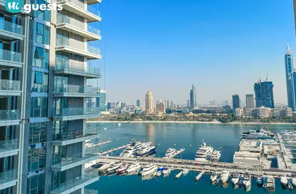Apartment - 2 Bedrooms - 2 Bathrooms for rent in Marina Vista - EMAAR Beachfront - Dubai Harbour - Dubai