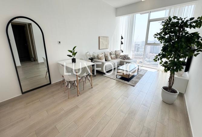 Fully Furnished | Closed Kitchen | Available