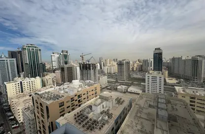 Apartment - 3 Bedrooms - 5 Bathrooms for rent in Al Majaz Tower - Al Majaz - Sharjah