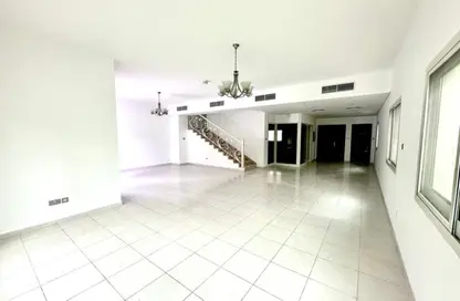 Villa - 4 Bedrooms - 5 Bathrooms for rent in Circle Villas - Jumeirah Village Circle - Dubai