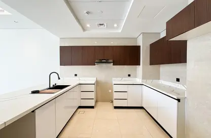 Apartment - 3 Bedrooms - 3 Bathrooms for rent in Al Manal La Rose - Jumeirah Village Circle - Dubai