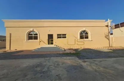 Villa - 4 Bedrooms - 4 Bathrooms for sale in Al Dhait South - Al Dhait - Ras Al Khaimah