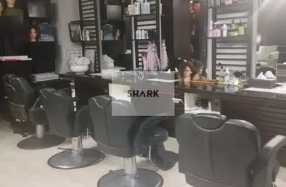 متجر - استوديو - 2 حمامات للبيع في مجمع مويلح - تجارية مويلح - الشارقة
