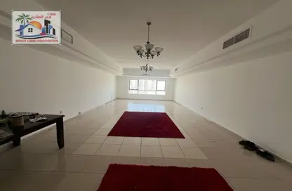 شقة - 3 غرف نوم - 3 حمامات للايجار في شارع التعاون - التعاون - الشارقة