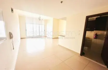 Apartment - Studio - 1 Bathroom for rent in Stadium Point - Dubai Sports City - Dubai