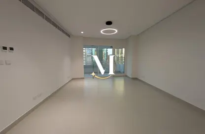 شقة - 2 غرف نوم - 3 حمامات للايجار في برج دي ايكس بي - شارع الشيخ زايد - دبي