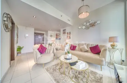Living Room image for: Apartment - 1 Bedroom - 1 Bathroom for sale in Blakely Tower - Park Island - Dubai Marina - Dubai, Image 1