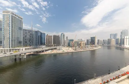 شقة - 2 غرف نوم - 3 حمامات للبيع في خليج القناة - الخليج التجاري - دبي