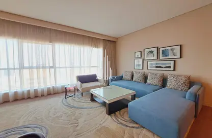 Apartment - 3 Bedrooms - 4 Bathrooms for rent in Marriott Executive Apartments Downtown Abu Dhabi - Al Tibbiya - Abu Dhabi