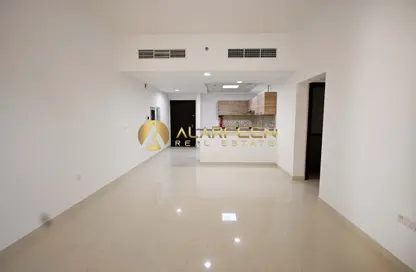 Apartment - 1 Bedroom - 2 Bathrooms for rent in Arabian - Canal Residence - Dubai Sports City - Dubai