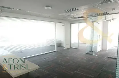 مكتب - استوديو للايجار في برج التجارة العالمي- البرج التجاري - شارع الشيخ زايد - دبي