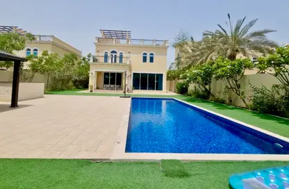 Villa - 4 Bedrooms - 4 Bathrooms for rent in Legacy Nova Villas - Jumeirah Park - Dubai