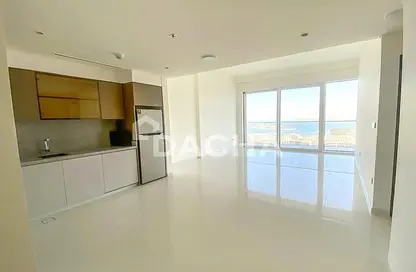 Apartment - 1 Bedroom - 1 Bathroom for sale in Grand Bleu Tower 1 - EMAAR Beachfront - Dubai Harbour - Dubai