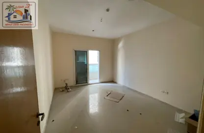 Apartment - 2 Bedrooms - 2 Bathrooms for rent in SBS Al Khan - Al Khan - Sharjah