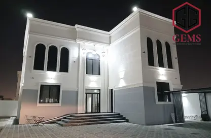 Villa - 5 Bedrooms - 6 Bathrooms for rent in Al Warqa'a 4 - Al Warqa'a - Dubai