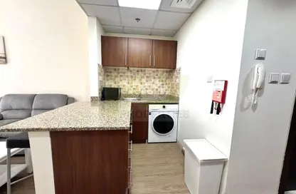 Apartment - Studio - 1 Bathroom for rent in Safeer Tower 1 - Safeer Towers - Business Bay - Dubai