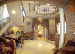 Luxurious Villa 5B/R in Al Jafiliya