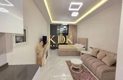 Apartment - Studio - 1 Bathroom for sale in Samana Golf Avenue - Dubai Studio City - Dubai